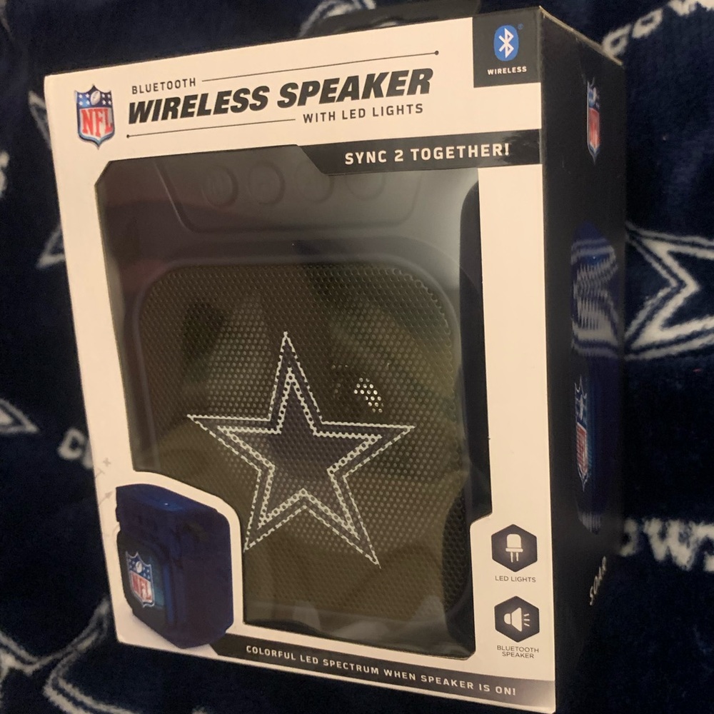 Bluetooth Wireless Speaker with LED Lights/FM RADIO